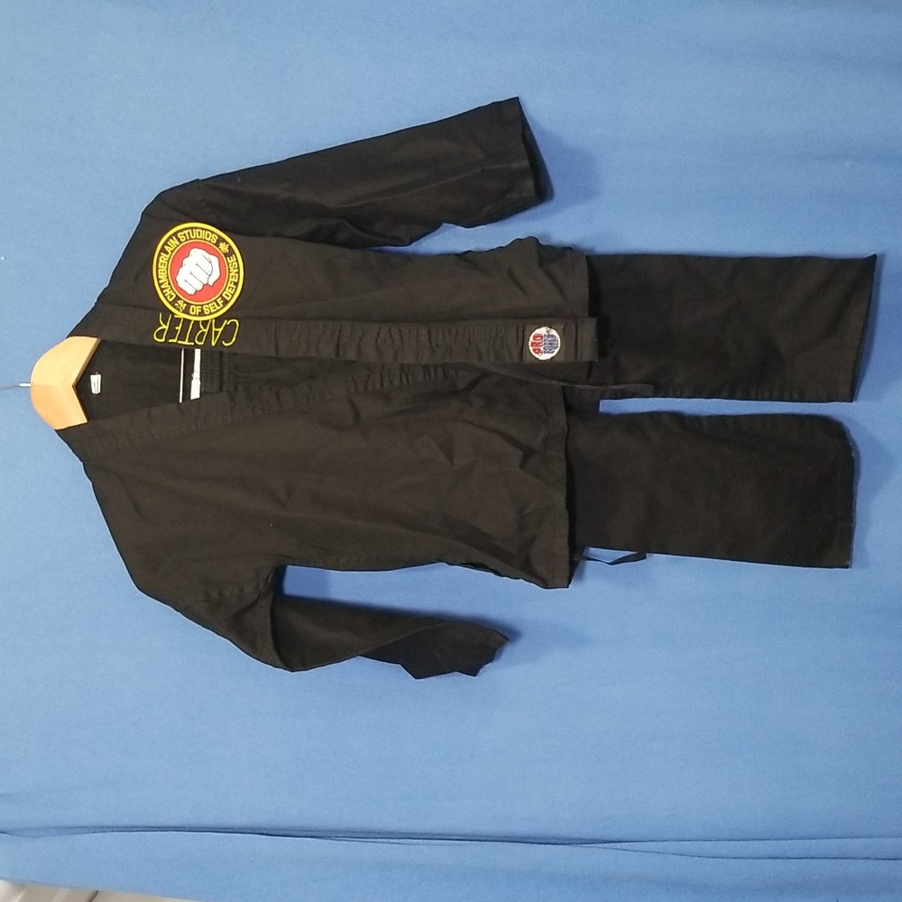 Kids Black karate Suit Size 00
